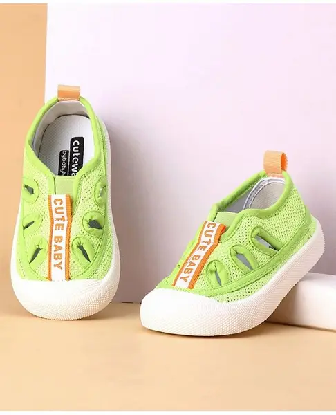 Cute Walk by Babyhug Casual Shoes - Green