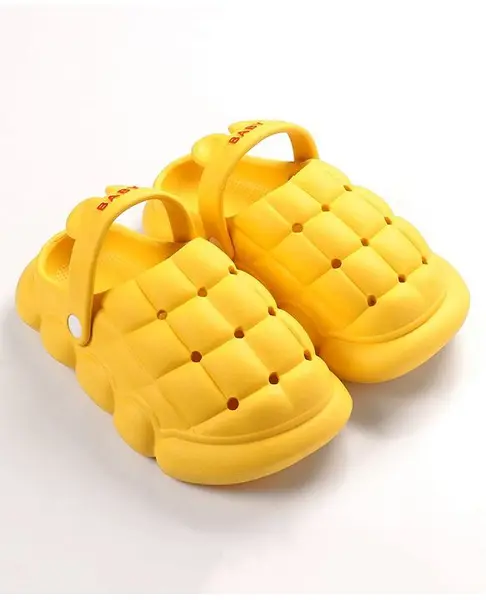 Cute Walk by Babyhug Slip On Clogs Cube Design Design - Yellow