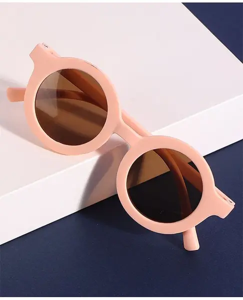 Passion Petals UV Protected Round Frame Sunglasses With Case - Pink