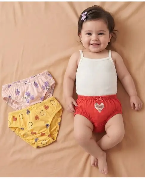 Babyoye Cotton Eco Conscious Panties Heart Print Set of 3 - Red Pink and Yellow