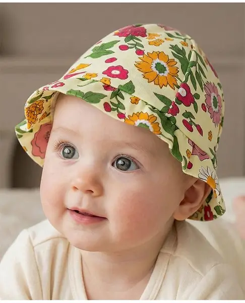 Babyoye  100% Cotton Woven Eco Conscious with Eco Jiva Finish Solid Dyed Caps Floral Print- Cream