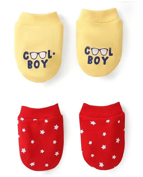 Doodle Poodle 100% Cotton Mittens Stars & Text Print Pack of 2 - Red & Yellow
