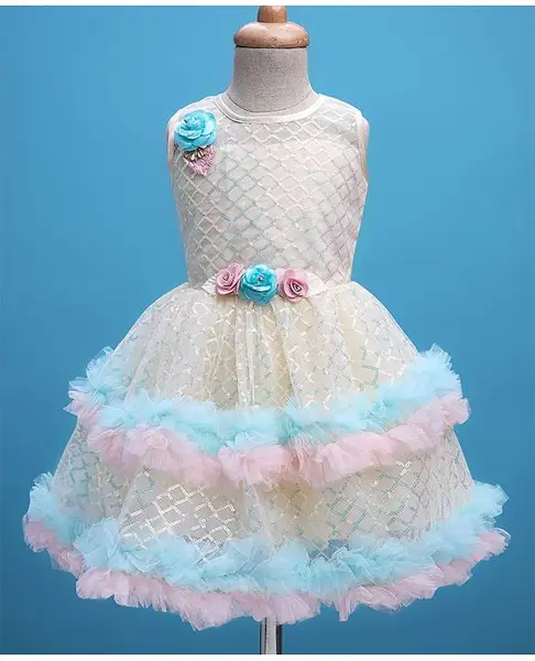 Enfance Sleeveless Sequin Embellished Floral Applique Detailed Knee Length Dress - Fawn