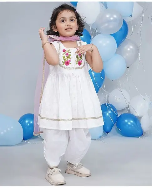 Little Bansi Cotton Woven Sleeveless Floral Embroidered & Gota Lace Embellished Kurta & Salwar With Dupatta Set - White