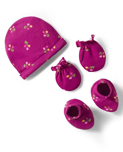 Babyhug 100% Cotton Knit Cap Mittens And Booties Set with Floral Print Wine - Diameter 17.5 cm