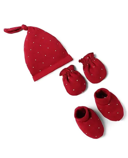 Babyhug 100% Cotton Interlock Knit Cap Mittens & Booties With Heart Design Maroon - Diameter 17 cm