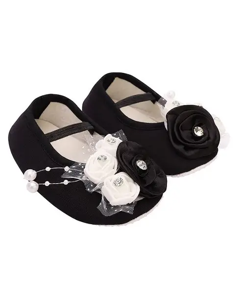 Daizy Flower Applique Booties - Black